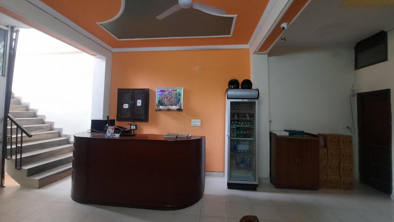 Hotel Holiday Inn Paradise Chandīgarh Exterior foto